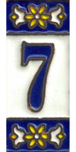 Charger l'image dans la galerie, Chiffres et lettres en céramique. Modèle "Bleu" - Dimensions 3 x 7 cm