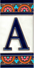 Charger l'image dans la galerie, Chiffres et lettres en céramique. Modèle "Arche Bleue" - Dimensions 5,5 x 10,5 cm