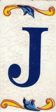 Charger l'image dans la galerie, Chiffres et lettres en céramique. Modèle "Craquelé". Taille 7,5 x 15 cm