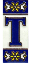 Charger l'image dans la galerie, Chiffres et lettres en céramique. Modèle "Bleu" - Dimensions 3 x 7 cm